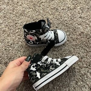 Brand new baby converse size 5